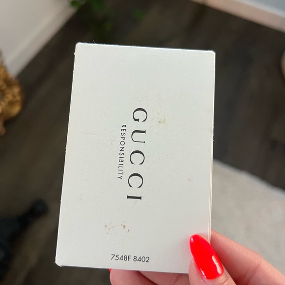 GG MARMONT SMALL SHOULDER BAG - Picture 11 of 11